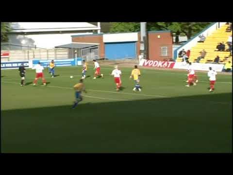Aaron O'Connor with a great goal against Stevenage in the final match of the 2008-09 season