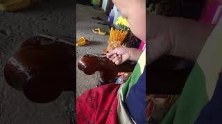 Con tằng lằng bò lên tùng...tùng nước ngọt.🤣🤣🤣