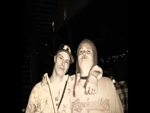 Titaani & Creatiivi - Nää Aamut