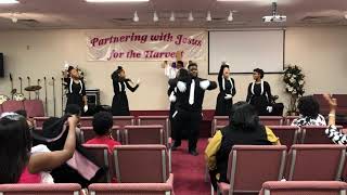 Love Never Fails by William Murphy Praise dance (TLC)