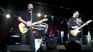 The Smithereens - "Keep On Running" Live at B.B.King's in NYC 01-21-12