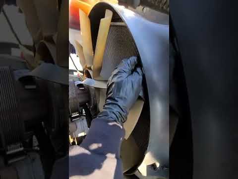 Freightliner Columbia Detroit Diesel Series 60 14 Liter Fan Belt Replacement