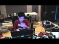 Deadmau5 producing at home a new song ...