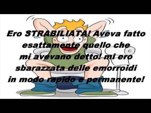 Un medico per il mal di schiena e la parte bassa della schiena Sterno tipo di giunto clavicular