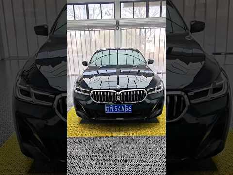 حصل والدي على سيارة رونالدو الفاخرة من طراز بي إم دبليو للتنظيف 😱🤯~#shorts