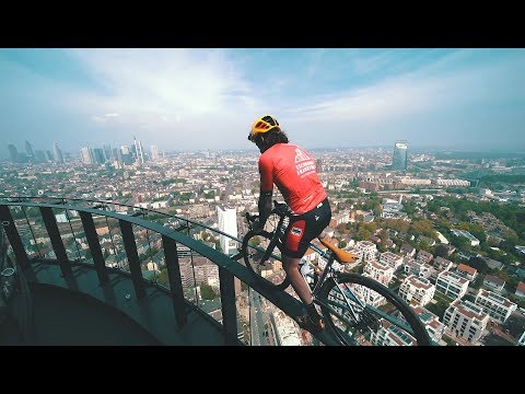 Brumotti does it again in Frankfurt – road bike freestyle on top of 200m tower