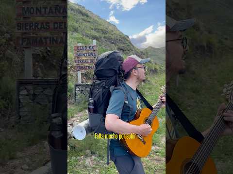 Sierras del Famatina - La Rioja. Falta mucho por subir y me motivo cantando blues!