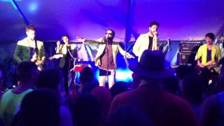 Chartreuse - Capital Cities (Live at Bonnaroo 2013)
