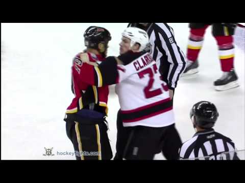 David Clarkson vs Jamal Mayers