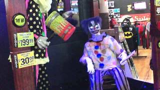 preview picture of video 'Scary Clown At Spirits Halloween store. Warning..you may Get SCARED!'