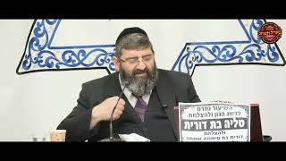 הרב אייל עמרמי - באתי לעולם לשמח אנשים (הרב אייל עמרמי) - התמונה מוצגת ישירות מתוך אתר האינטרנט יוטיוב. זכויות היוצרים בתמונה שייכות ליוצרה. קישור קרדיט למקור התוכן נמצא בתוך דף הסרטון