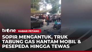 Download lagu Truk Pengangkut Tabung Gas Tabrak Mobil dan Pesepeda, Satu Tewas | Kabar Petang mp3 Download lagu Truk Pengangkut Tabung Gas Tabrak Mobil dan Pesepeda, Satu Tewas | Kabar Petang mp3