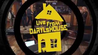 Live From Daryl's House - "Backstabbers"