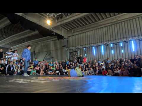 Alex Kid vs Titris Semi Final Red Bull Bc One Cypher Belgium 2013