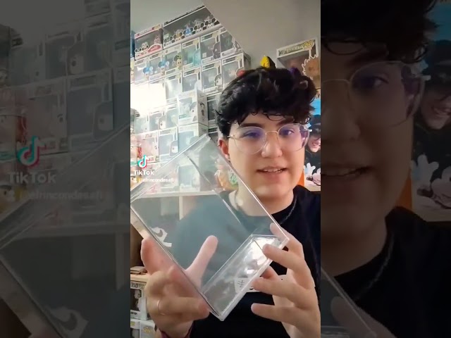 Vídeo relacionado con 2022 New MoM: Christine Palmer Funko Pop! Exclusivo, protector deslizante y caja incluido