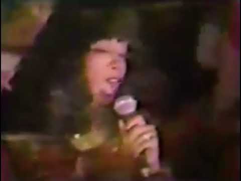 Donna Summer - Try Me, I Know We Can Make It (1976)