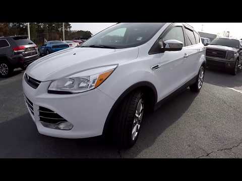 Walkaround review of 2015 Ford Escape white R02015