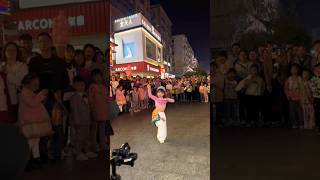 Apat is here! Oh my god, so brainwashe❤️‍🩹❤🤟😜👌#shortsfeed  #APT#fyp