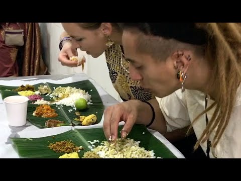 World's Best Vegetarian Food | TRADITIONAL Banana Leaf Meal SADHYA | Kerala, India!