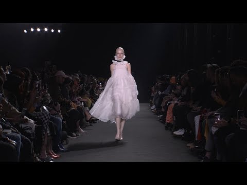 Rochas Fall Winter 2019/20 - Fashion Show