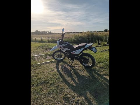 Probando la Gilera Sahel por camino Rural.  Exaltación de la Cruz