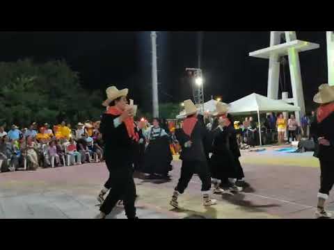 DANZARES COLOMBIANOS DE FACATATIVÁ EN EL PASO CESAR.