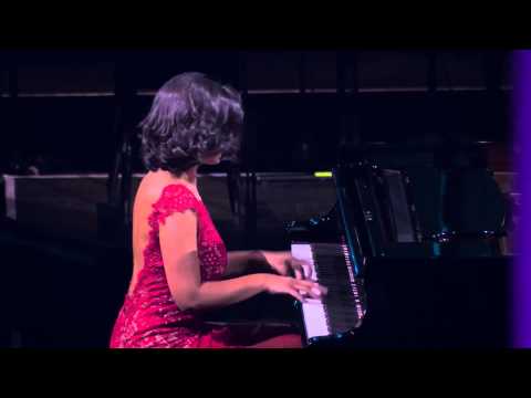 Khatia Buniatishvili - La Valse [HD]