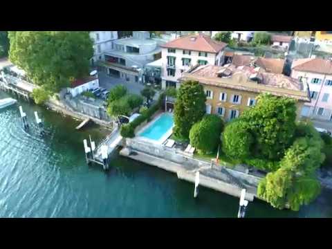 Splendid period villa on the water