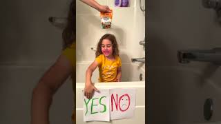 Download lagu Yes or No challenge 1 #shorts mp3