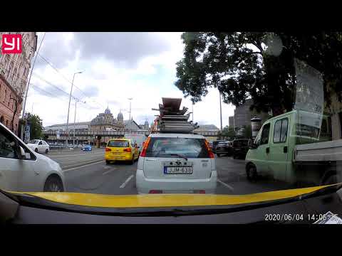 Napi tahó "Nem csak a BMW-ben nincs irányjelző kar!"