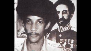 Augustus Pablo - Jah Light Drum and Bass