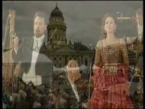 Lucia Aliberti with Albert Montserrat, L'elisir d'amore "Esulti pur la barbara"