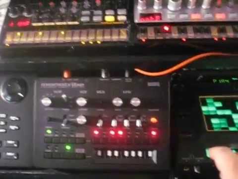 Slow Synth Jam with Korg's and Alesis.  Ja Bal On.