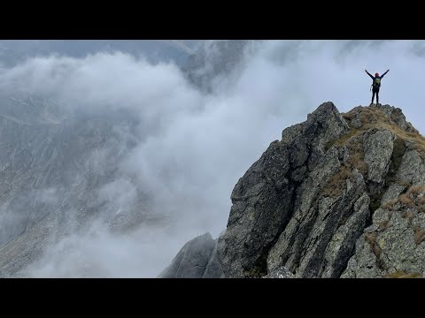 Vârful Negoiu prin muchia Sud-Estică a vârfului Dintre Strungi, 1-10-2023