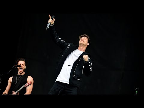 Young Guns - I Want Out at Reading 2014