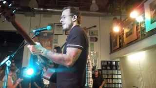 WEEZER PERFORM &quot;EULOGY FOR A ROCK BAND&quot; LIVE AT FINGERPRINTS RECORDS - 10/8/2014