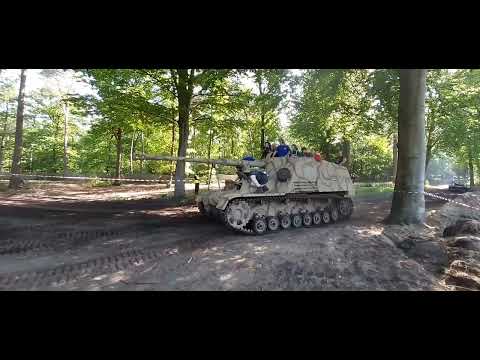 The Only Running WWII Nashorn/Hornisse in the World, SdKfz 164 Militracks 2022 Overloon, Holland.