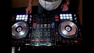 Download lagu JHOSTYN VILLARREAL - DEMOSTRACION CON PIONEER SZ mp3