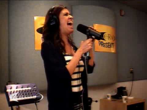 Nikki & Rich performing "Same Kind Of Man" on KCRW