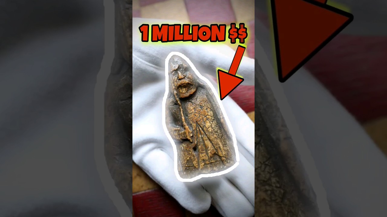 $1'000'000 for a chess piece 🤯