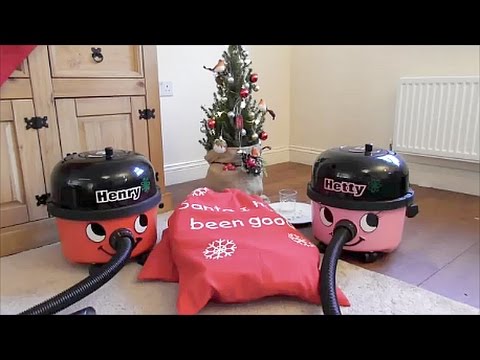 Christmas Morning & Presents Opening with HENRY and HETTY HOOVER