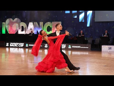 WDSF World Open Standard. Slow Waltz.