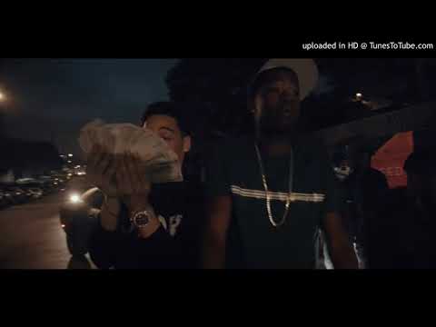 Lil Lar - On My Back Ft Moneybagz Buzz