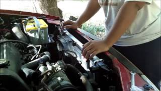 1994 Plymouth Sundance Dodge Shadow Radiator & Condenser Installation Part 2 of 2