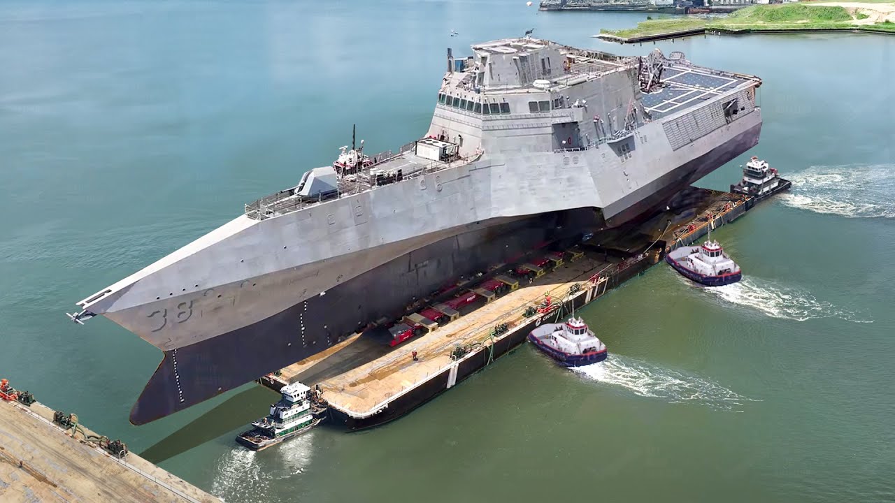 How US Navy Launches its Brand New Stealth $600 Million Warship