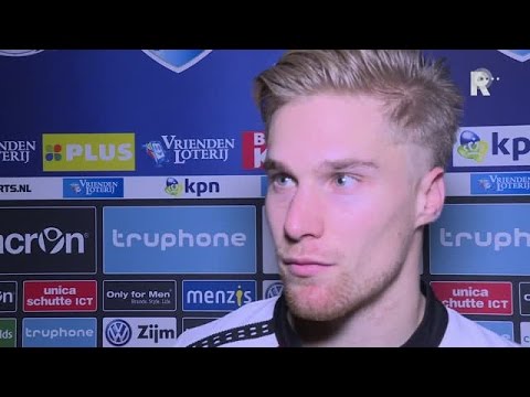 Spits Tom van Weert kreeg een aantal goede kansen tegen Vitesse