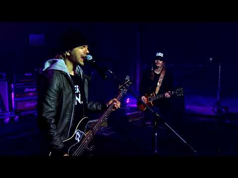 AIRBAG - Revolución (Live streaming 2020)