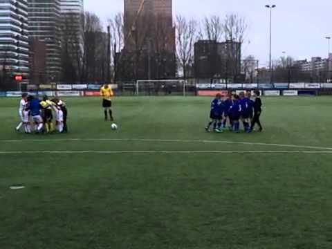 Buitenveldert  sc. E3 (za) vs. Ajax AFC E2 (za) 8-2-2014 8:45