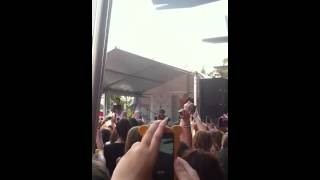 Reece Mastin performing Addictive.