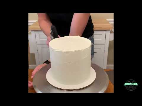 Smooth cake frosting! Tutorial + Troubleshooting 👍